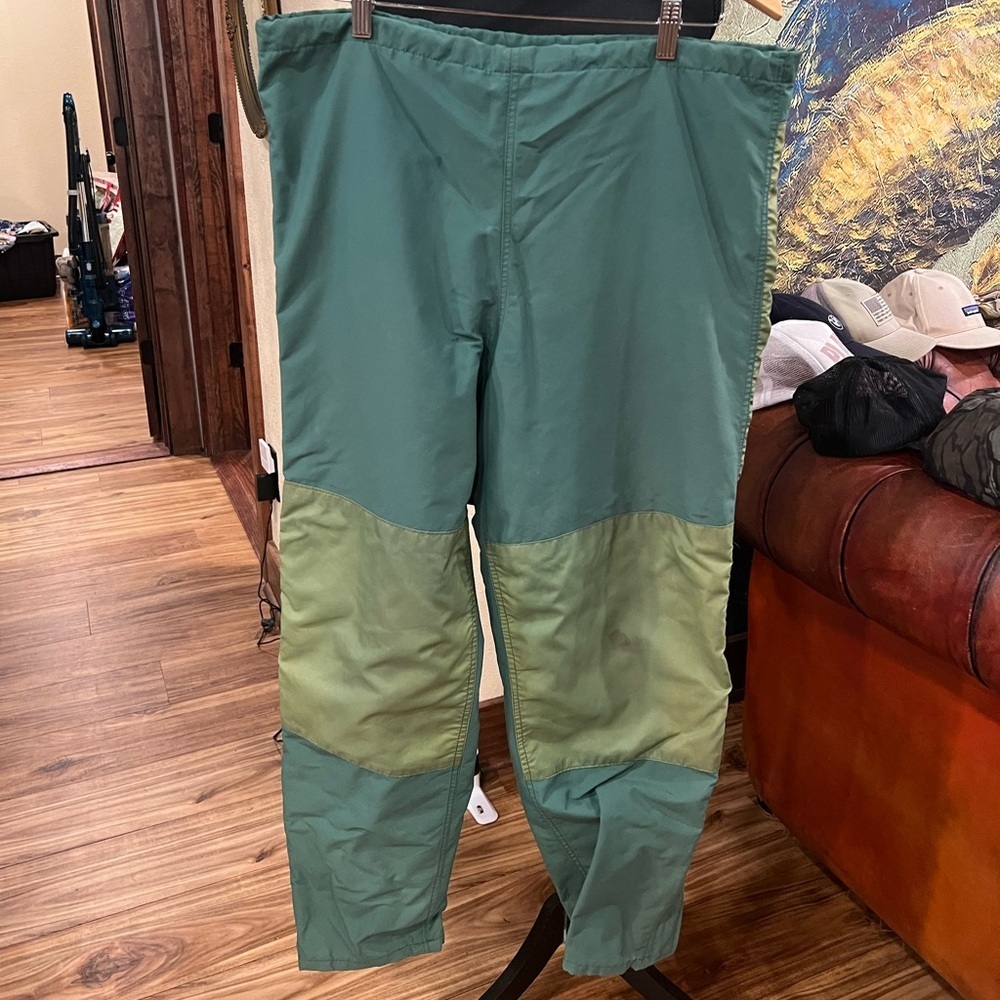 Vintage Cabela's Two-Tone Green Gore Tex Pants